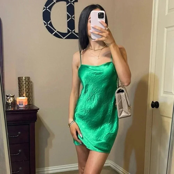 Aritzia Babaton Romero Slip Dress  Pink Grapefruit Coral Size XL - Picture 2 of 7